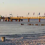 Ostseesonne - 5-sterne-urlaub Mit Balkon Direkt An Der Ostsee Lägenhet