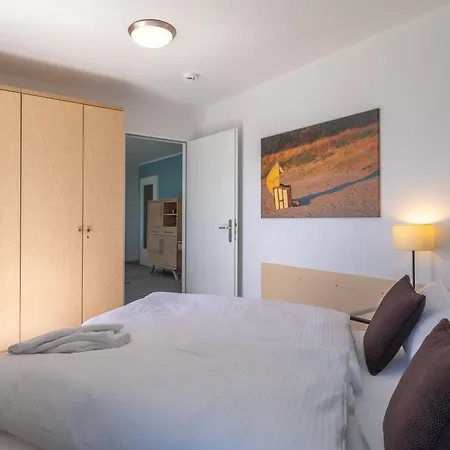 Ostseesonne - 5-sterne-urlaub Mit Balkon Direkt An Der Ostsee Apartment Zingst
